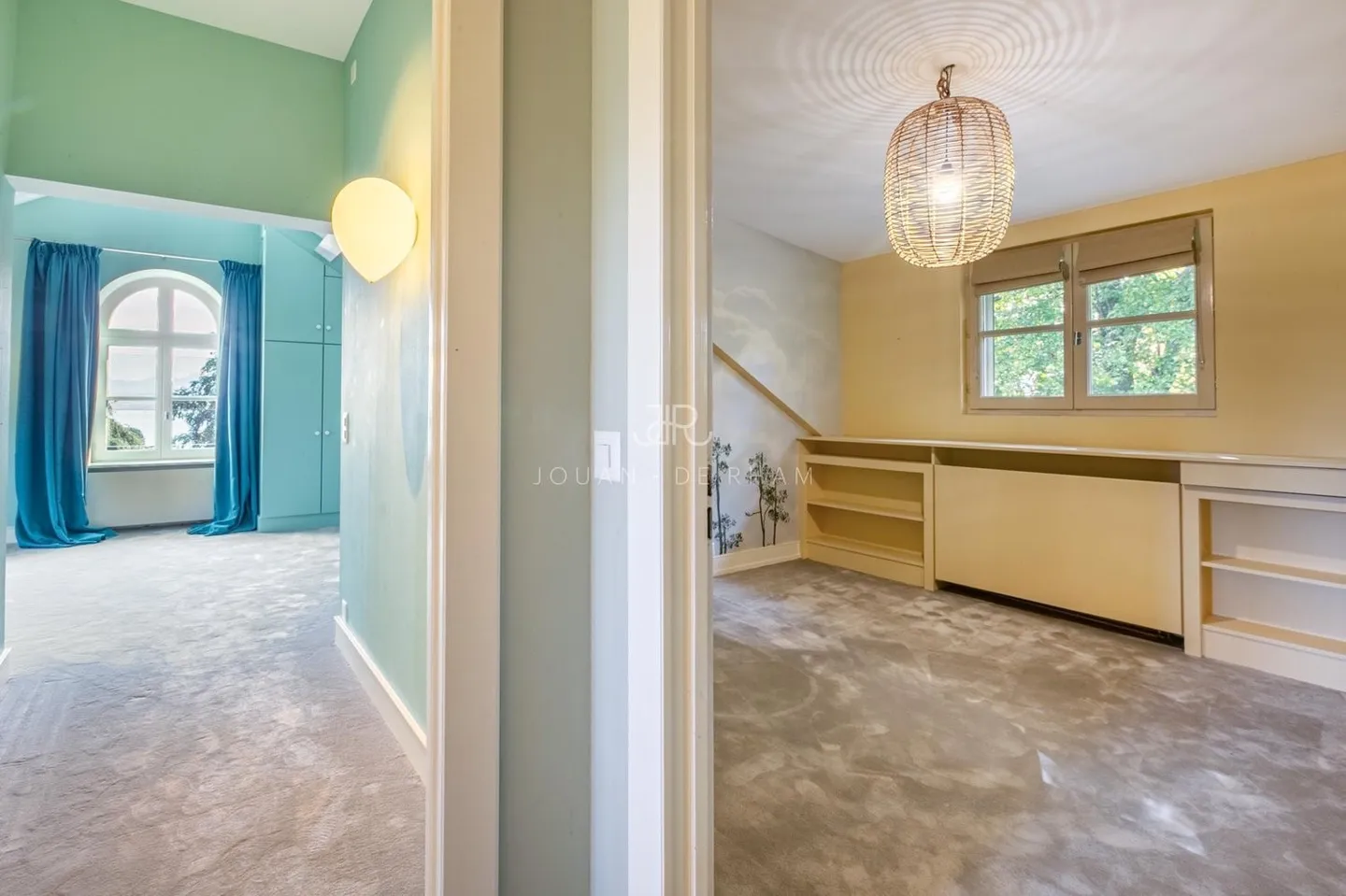 Stunning property near the lake - Photo 6 of 7