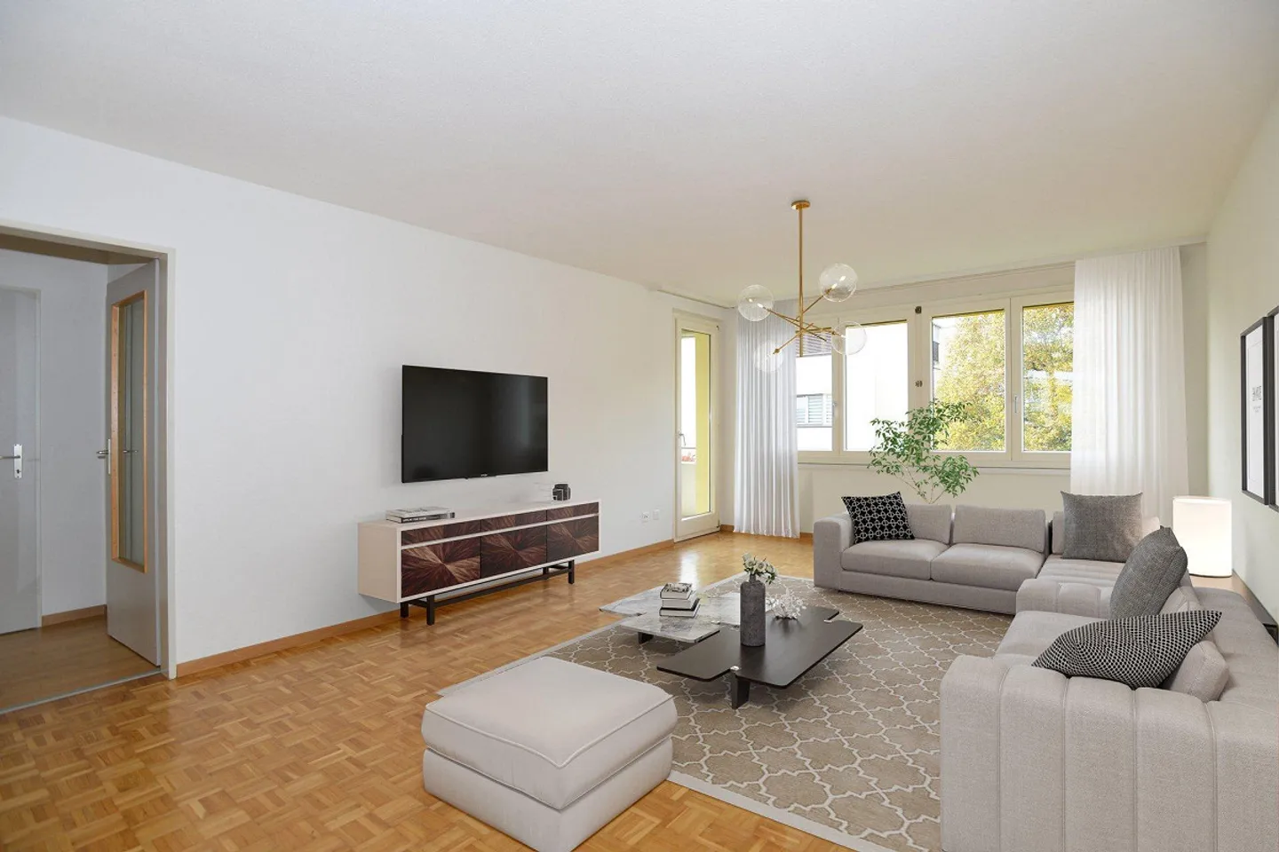 Cozy 2.5-room apartment in Neuhausen - Photo 4 of 7