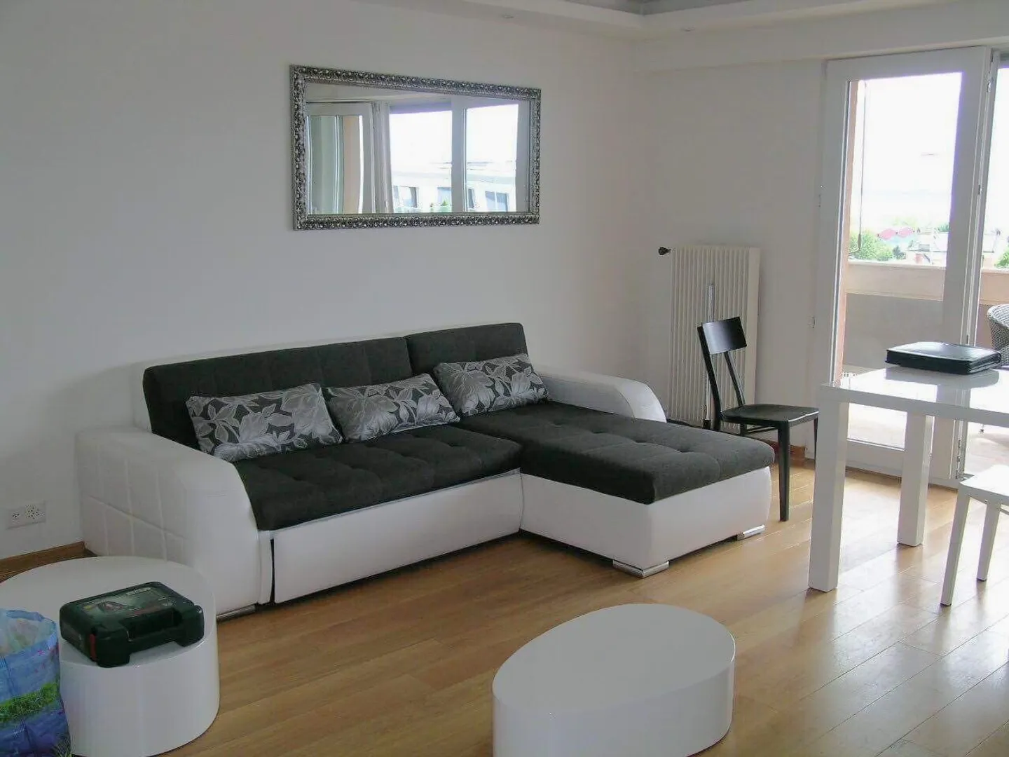 Clarens - Chemin du Pierrier 5 - Furnished studio on the 5th floor - Photo 2 of 5