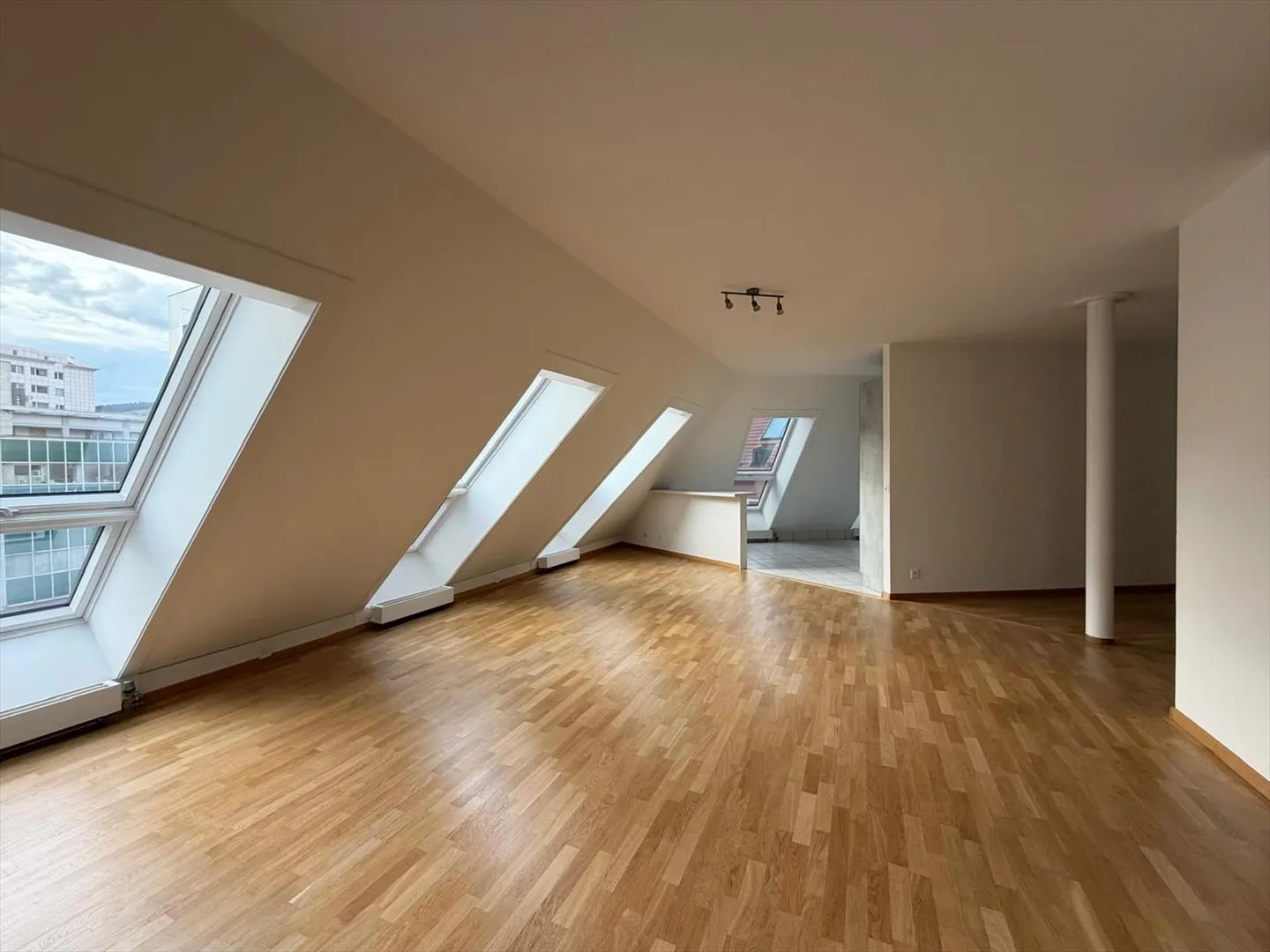 4.5 Room Apartment - Photo 2 of 12