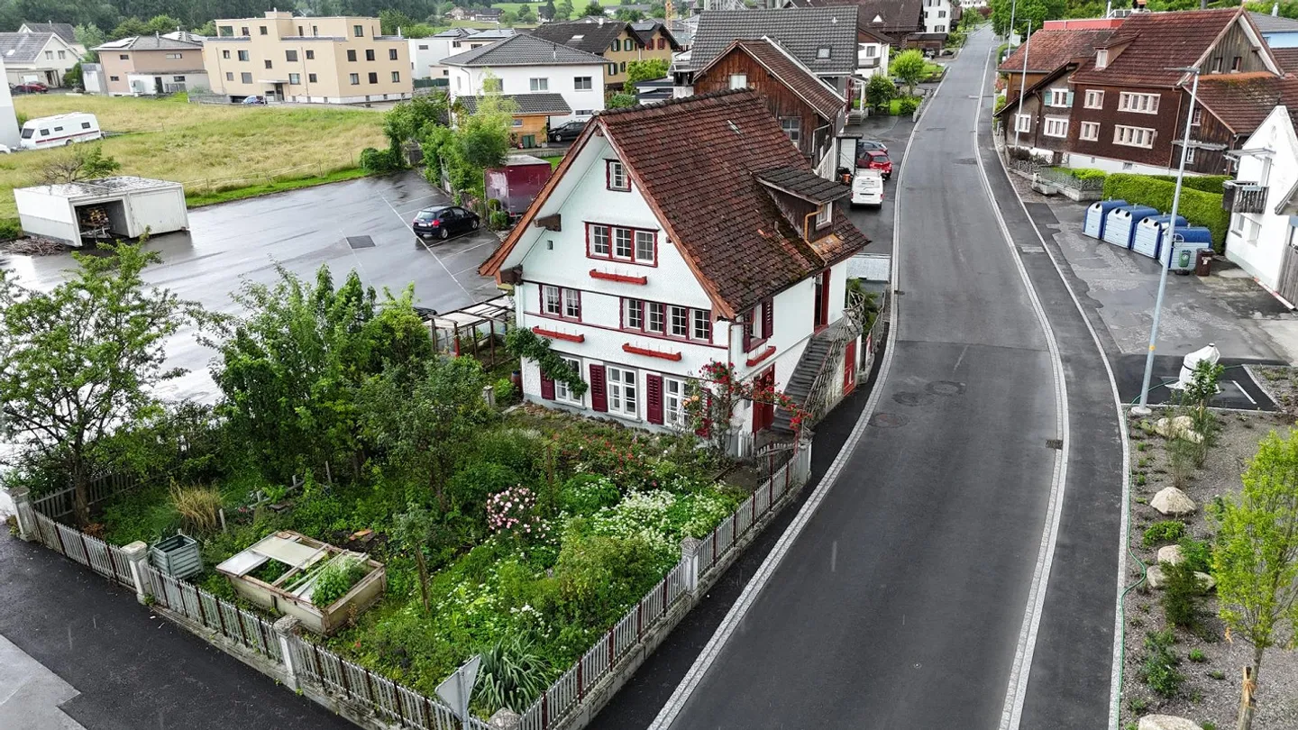 Charmante maison individuelle dans un emplacement ensoleillé à Eichberg - Photo 2 sur 13
