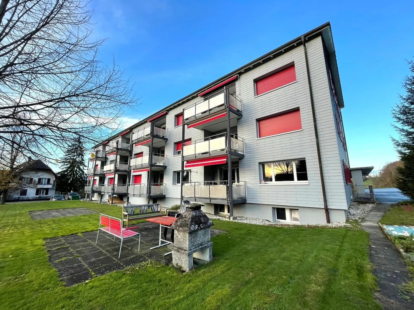 Moderne 3-Zimmerwohnung in Aarberg - Foto 1 von 8