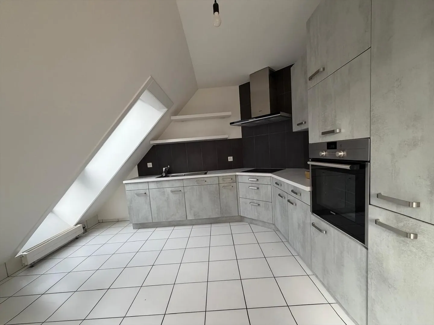 4.5 Room Apartment - Photo 3 of 12