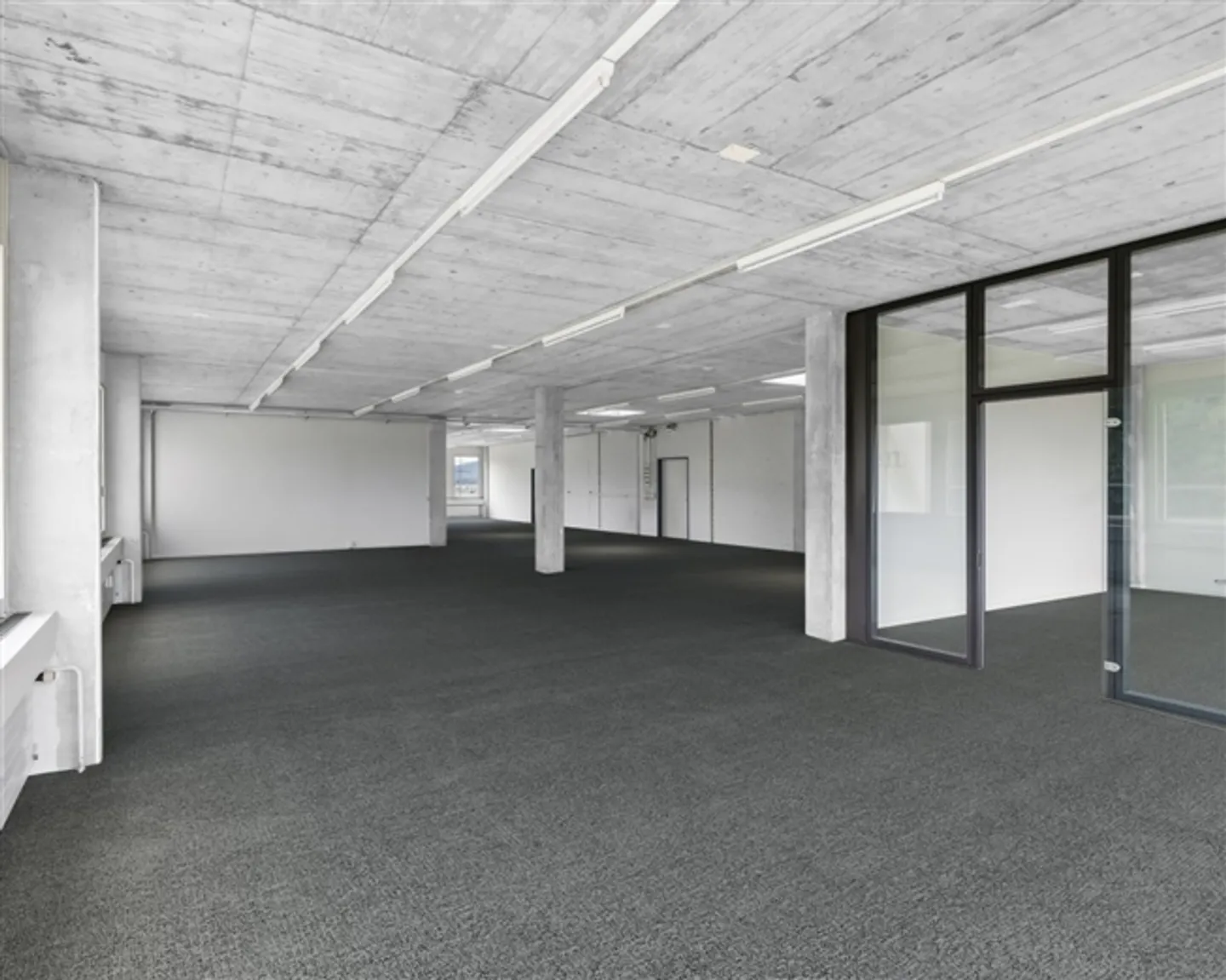 Gewerbefläche mit hoher Sichtbarkeit - Foto 8 von 8