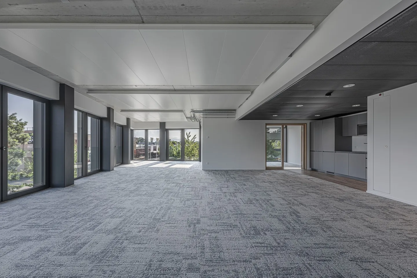 Modernes Büro im Ceres Tower - Foto 1 von 7