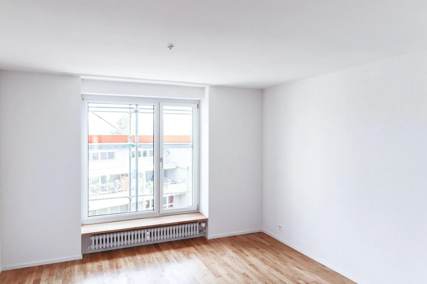 Appartamento attraente di 4,5 stanze in una posizione tranquilla - Foto 6 di 11
