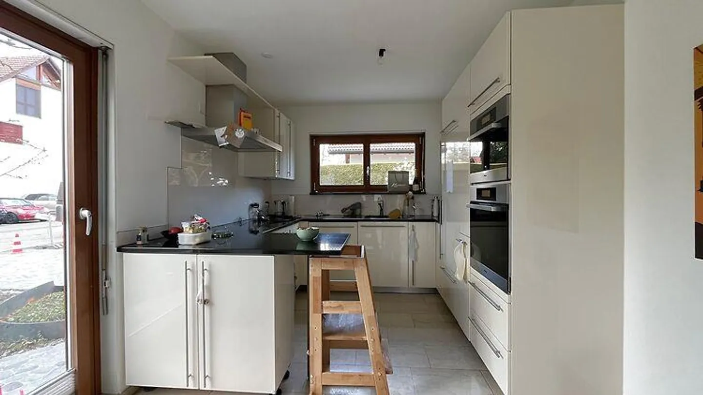 Charmantes Haus in Luterbach - Foto 3 von 9