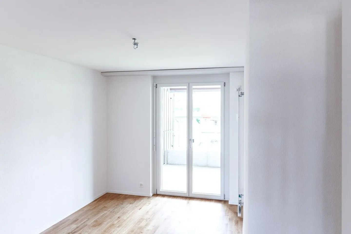 Appartamento attraente di 4,5 stanze in una posizione tranquilla - Foto 5 di 11