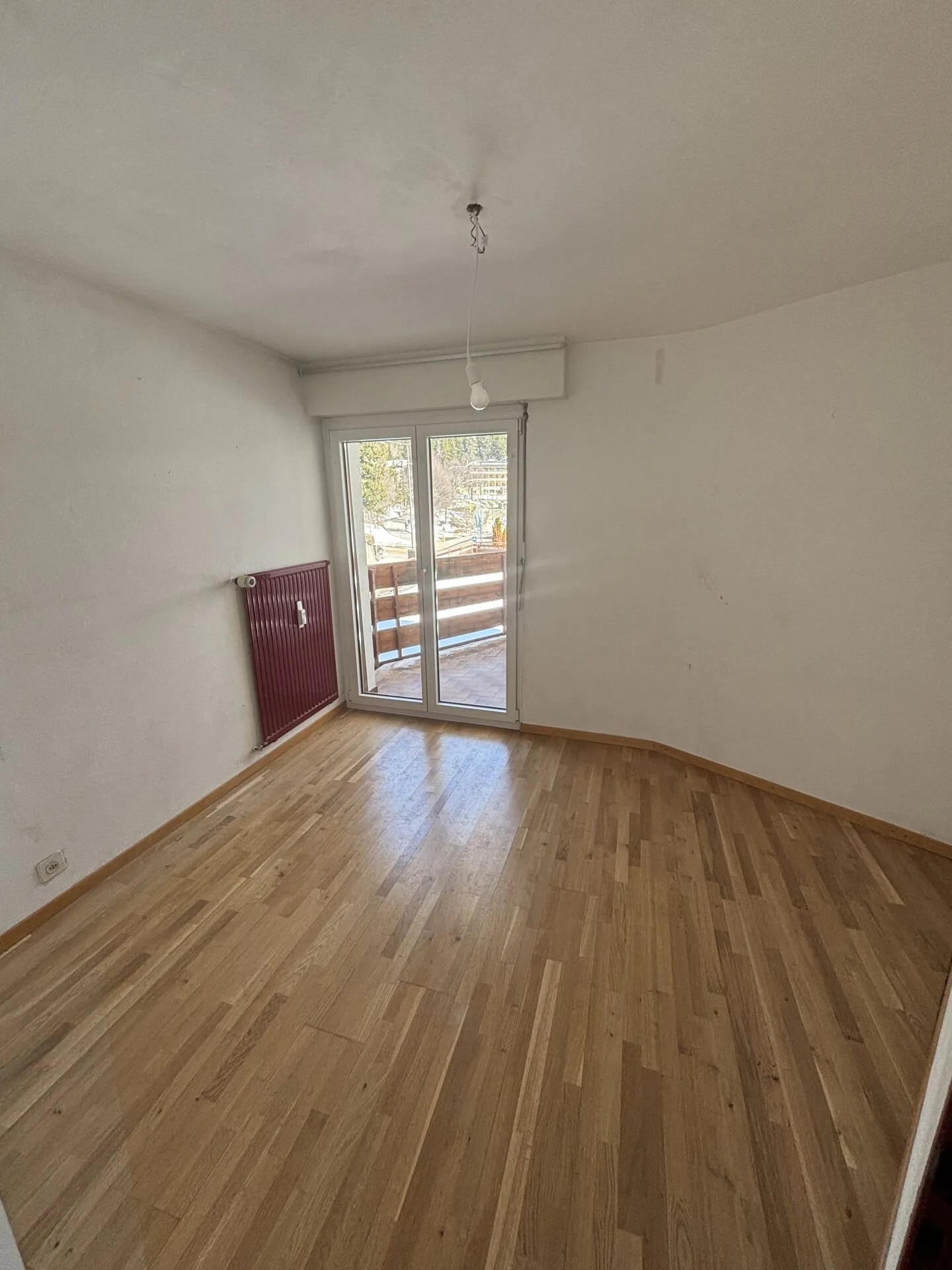 3.5-room apartment close to the center of Montana - Photo 2 of 7