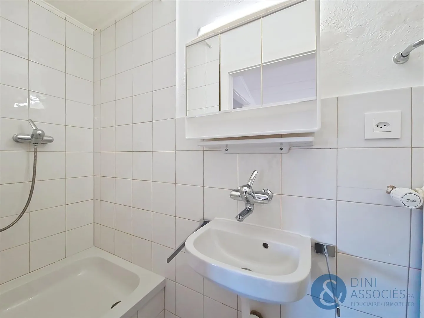 Dachgeschoss 3.5 Zimmer - Foto 8 von 8