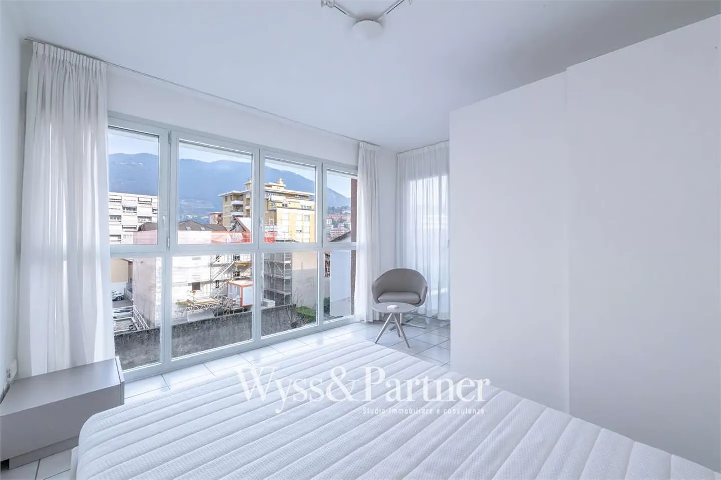 Studio apartment for rent in Chiasso - Central and well connected - Photo 5 of 9