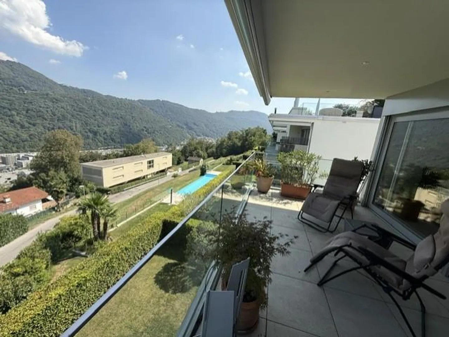 Duplex spectaculaire avec vue sur le lac - Photo 6 sur 9