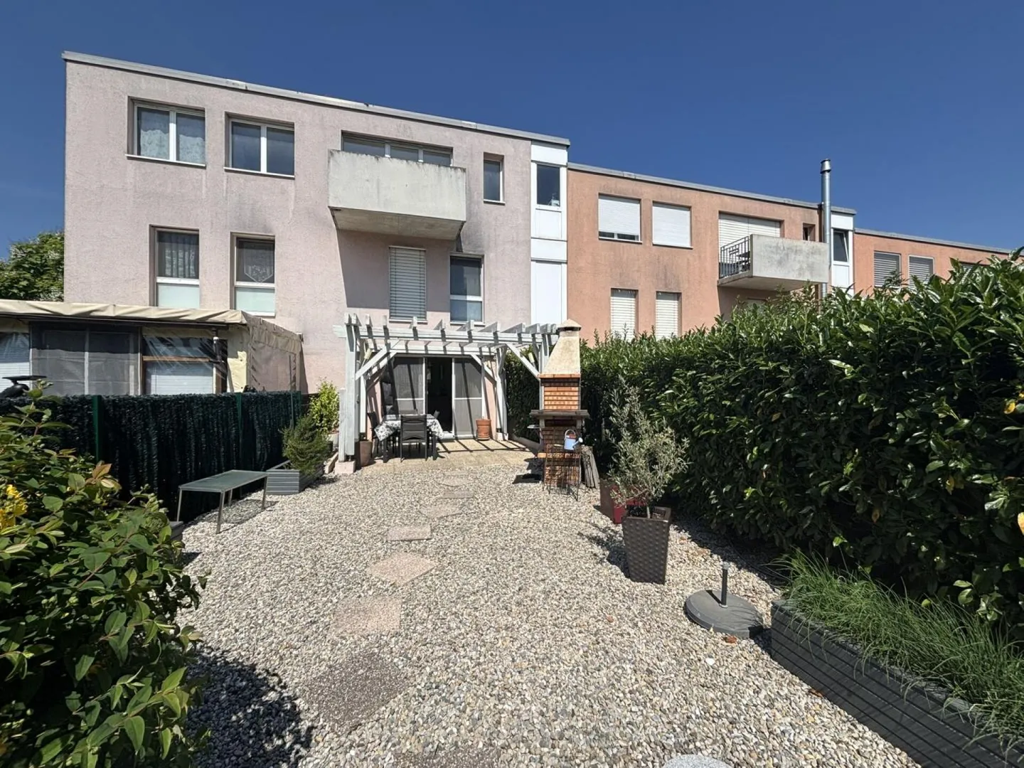 Villa adiacente 4.5 stanze a Orbe - Foto 9 di 10