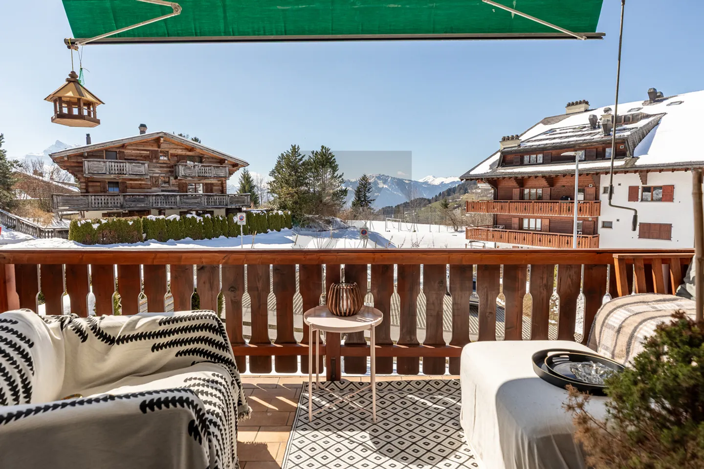 2-room apartment - Photo 1 of 11