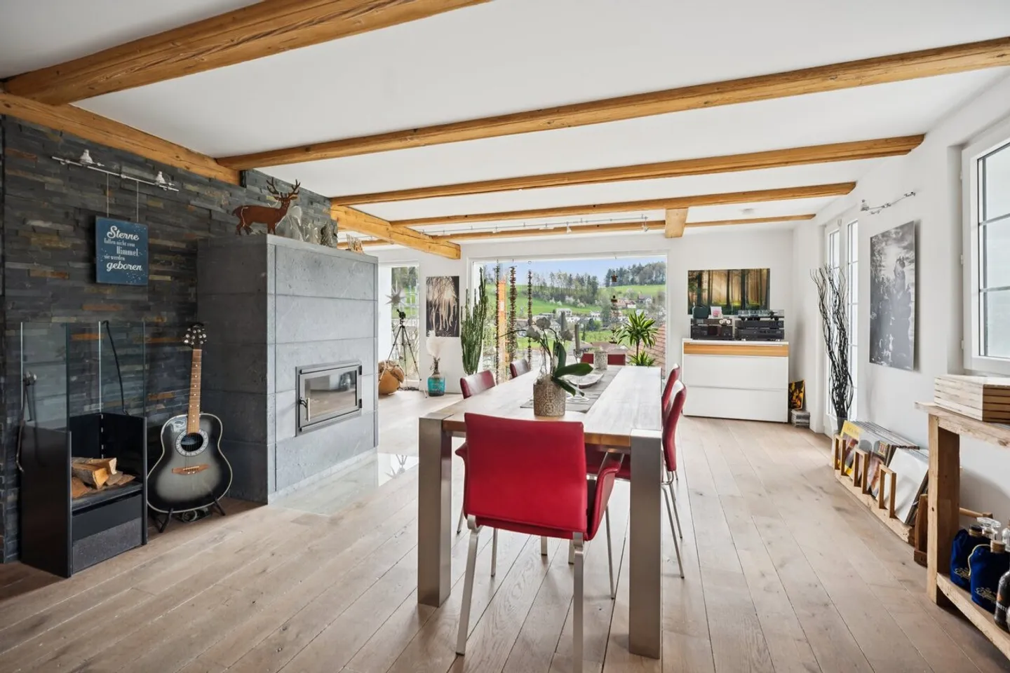 Charming Country House with Views - Photo 4 of 12