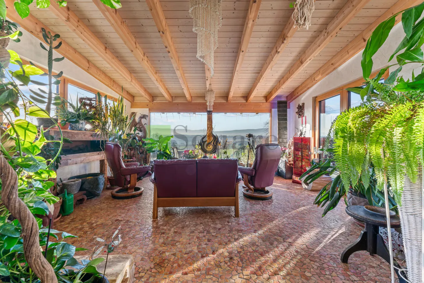 Superb renovated property with outbuildings - Photo 6 of 13