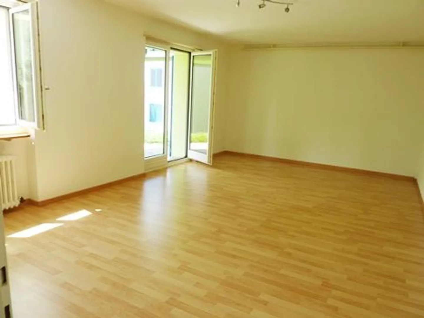 Il tuo nuovo appartamento singolo in una zona residenziale privilegiata! - Foto 1 di 3