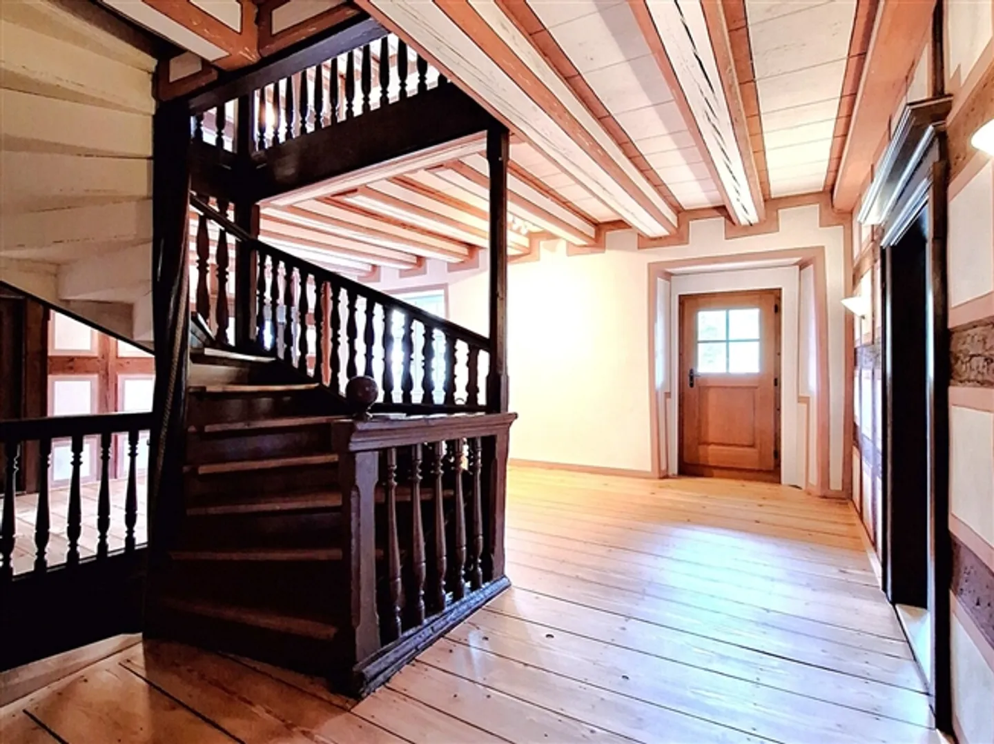 Appartamento di 7 stanze - Foto 4 di 13