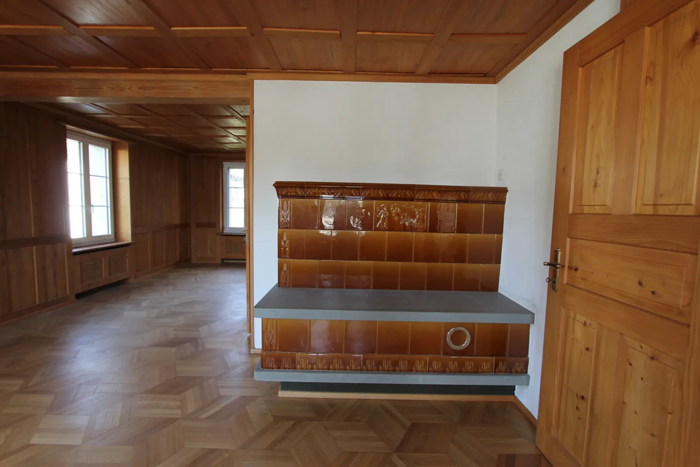 spacious - unique - full of potential - Photo 7 of 18