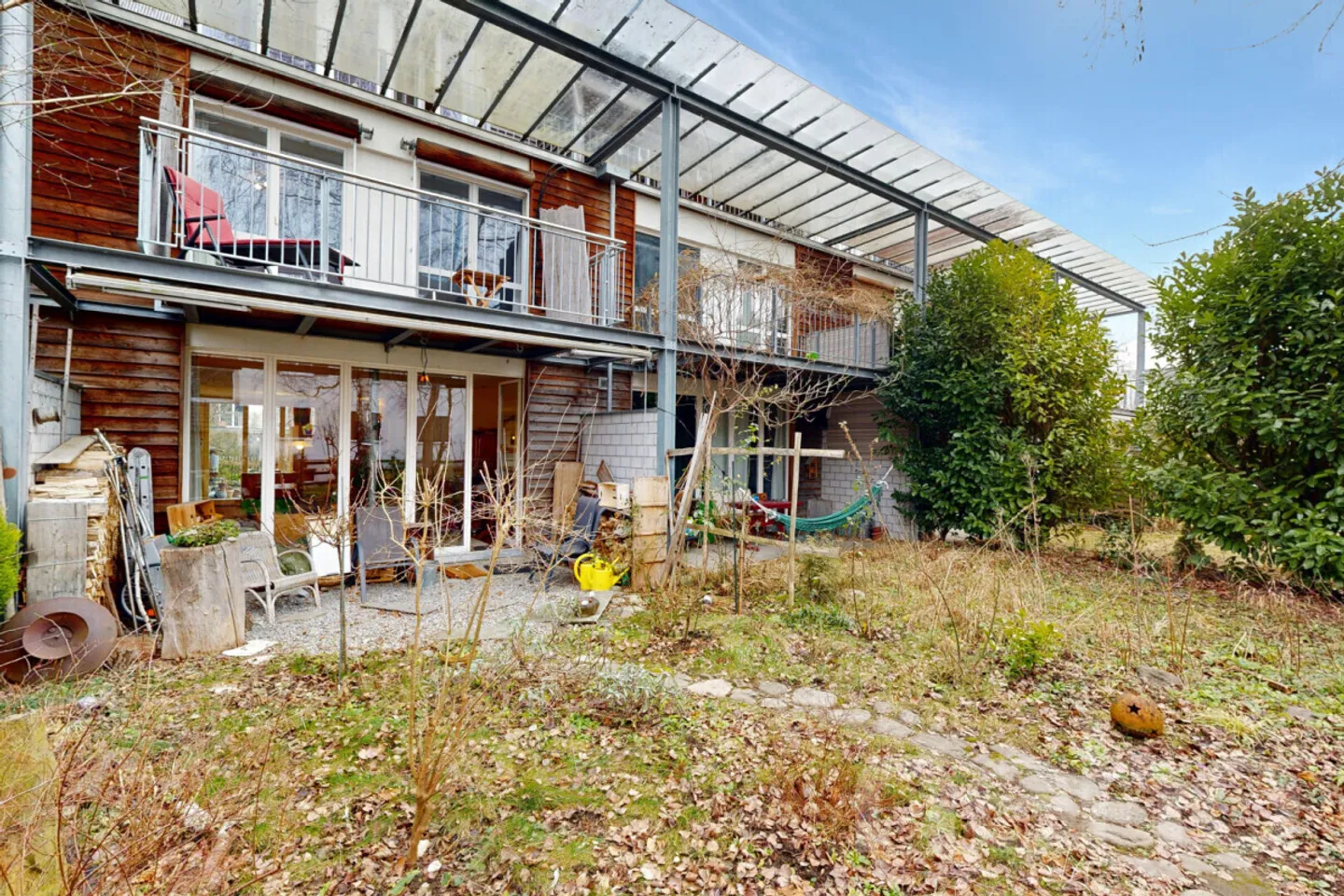 4.5-Room Terraced House with Garden and Converted Attic - Photo 2 of 12