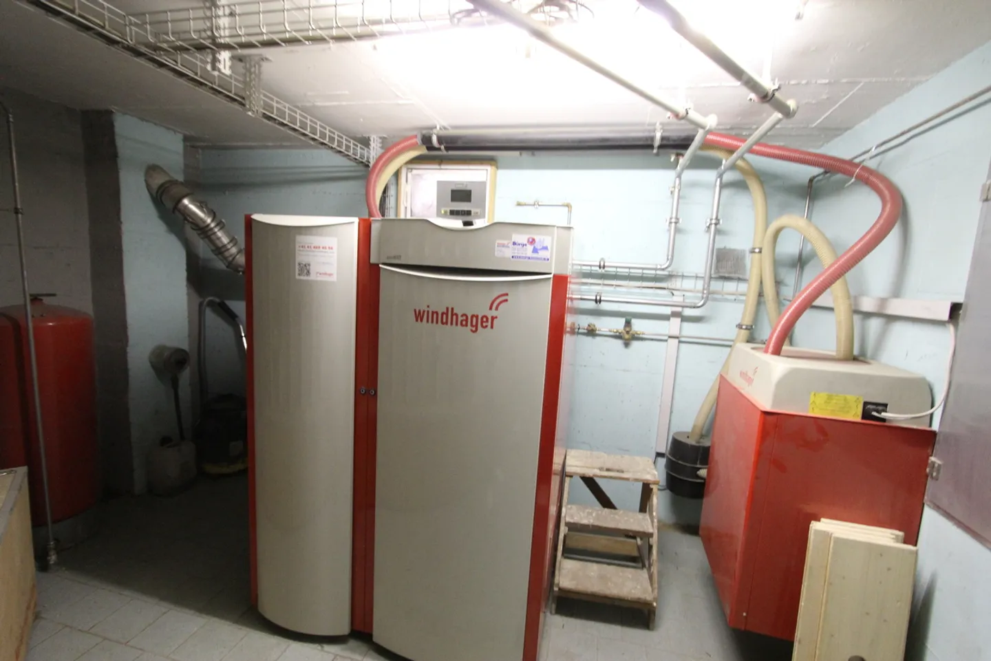 spacious - unique - full of potential - Photo 17 of 18