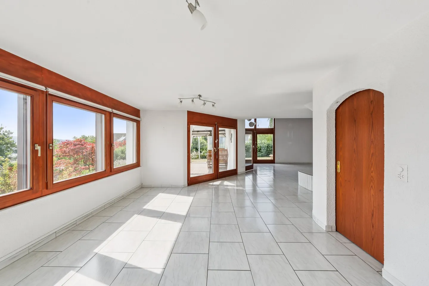 Exclusive Family Home with Lake View - Photo 4 of 13