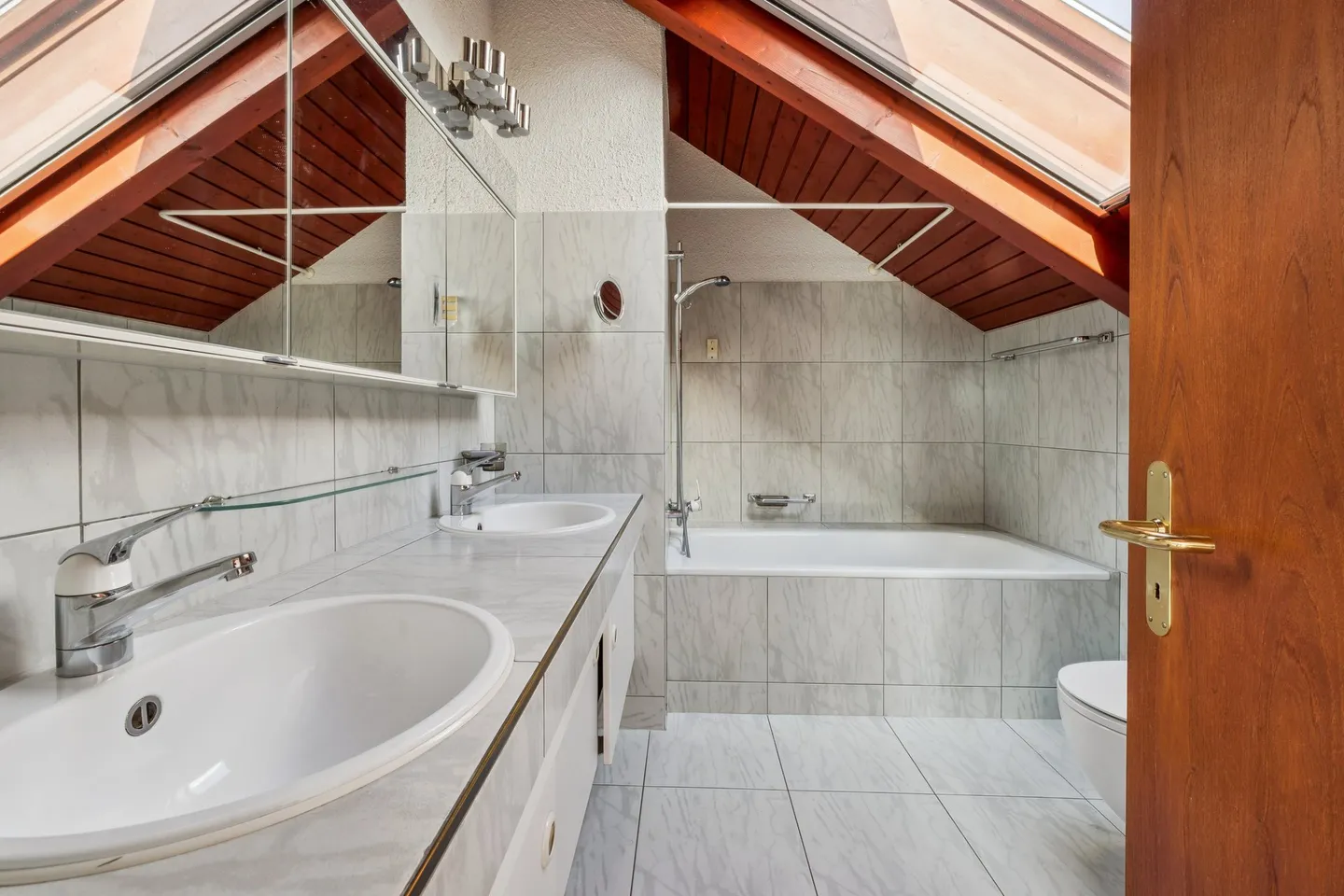 Exclusive Family Home with Lake View - Photo 8 of 13
