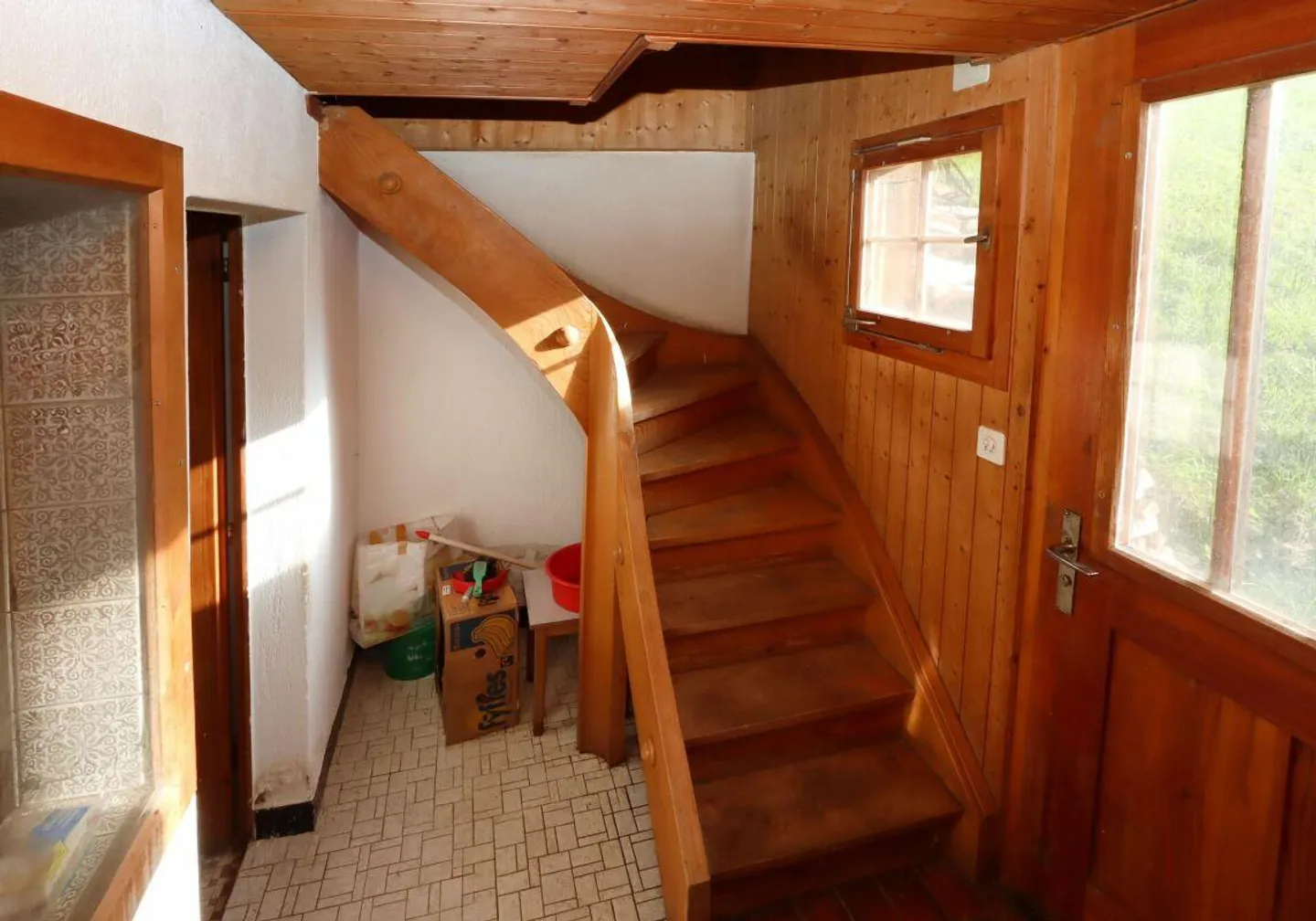 Freistehendes Ferienhaus mit Umschwung an einmaliger Lage mit traum... - Foto 12 von 15
