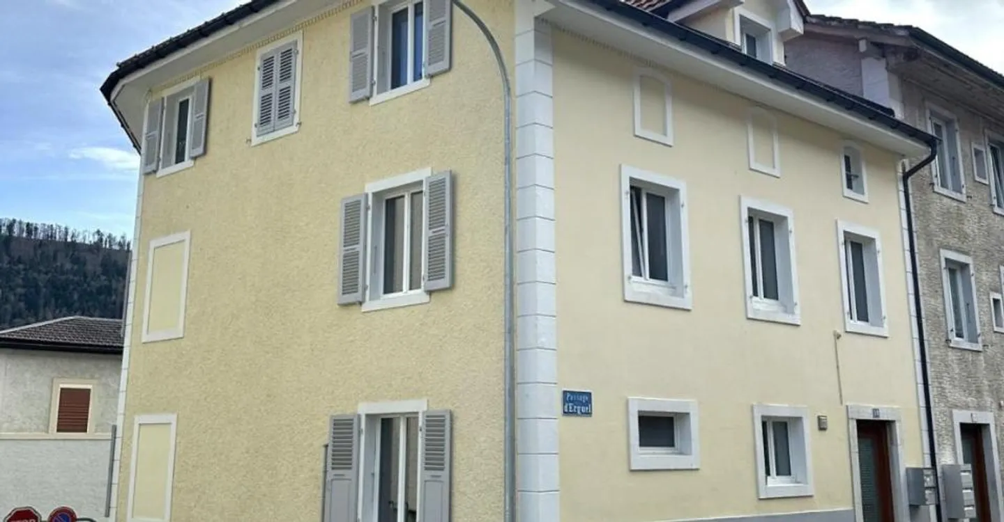 St-Imier, rental house with 3 apartments - Photo 2 of 10