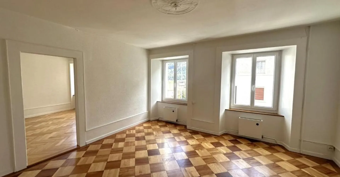 St-Imier, rental house with 3 apartments - Photo 4 of 10