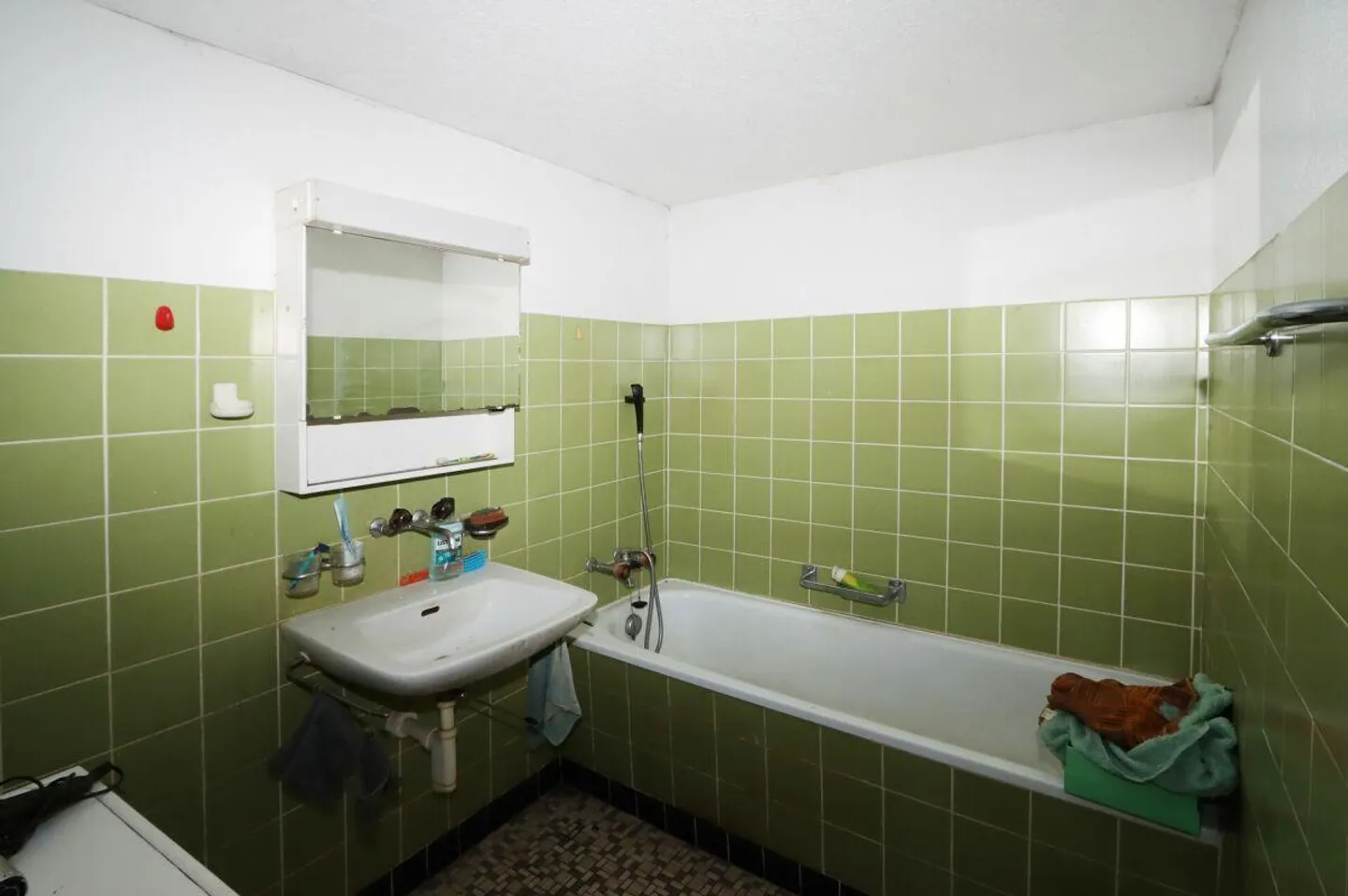 Freistehendes Ferienhaus mit Umschwung an einmaliger Lage mit traum... - Foto 10 von 15