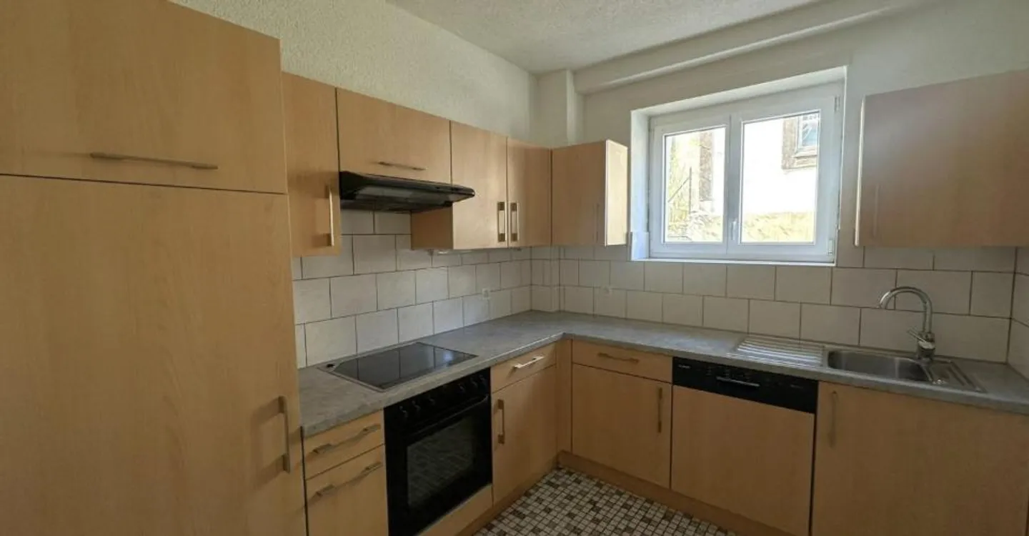St-Imier, rental house with 3 apartments - Photo 5 of 10