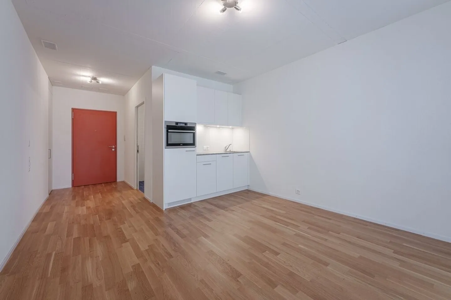 La tua nuova camera studio - centrale e pratica per gli studenti - Foto 2 di 4