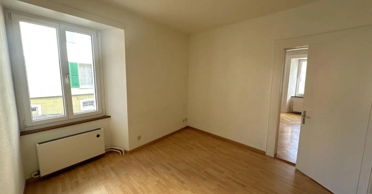 St-Imier, rental house with 3 apartments - Photo 7 of 10