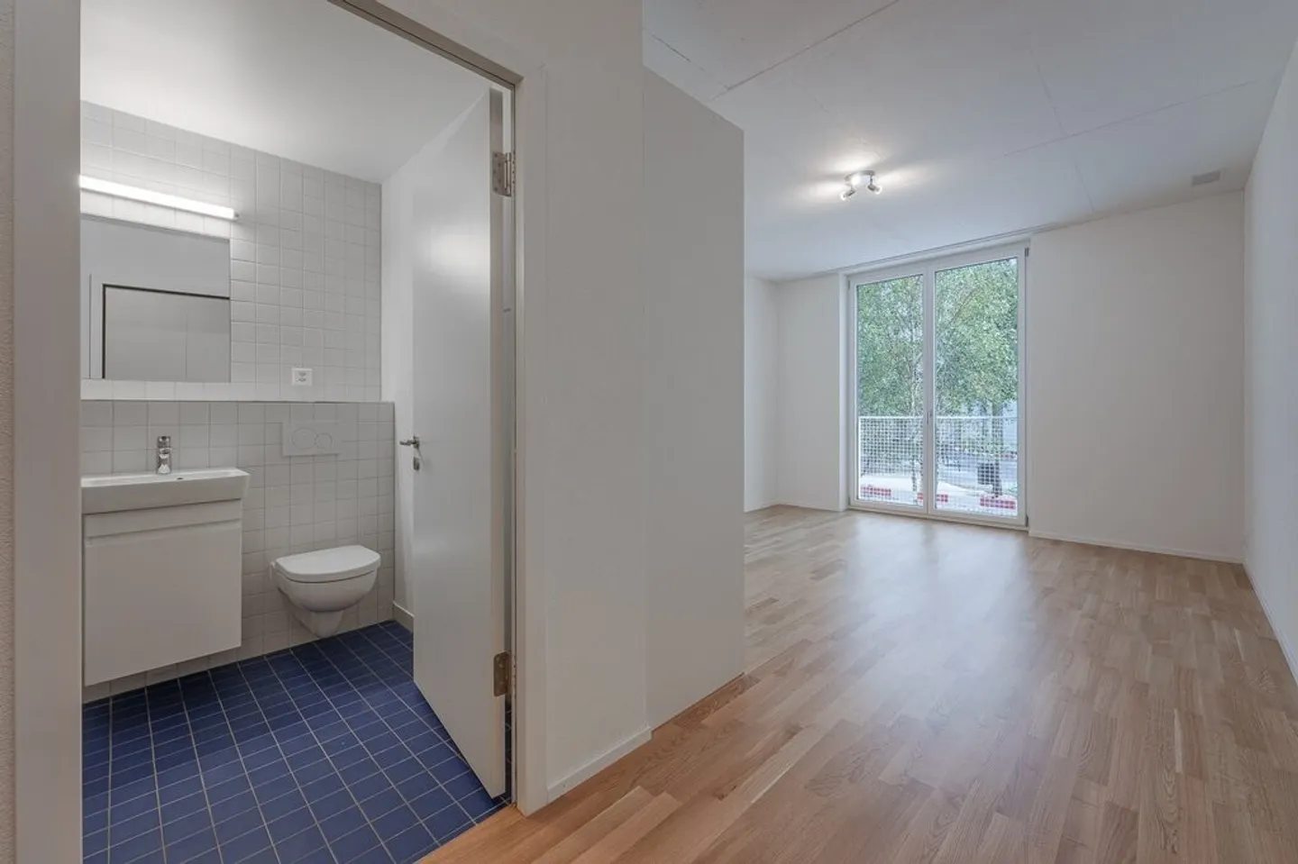 La tua nuova camera studio - centrale e pratica per gli studenti - Foto 3 di 4
