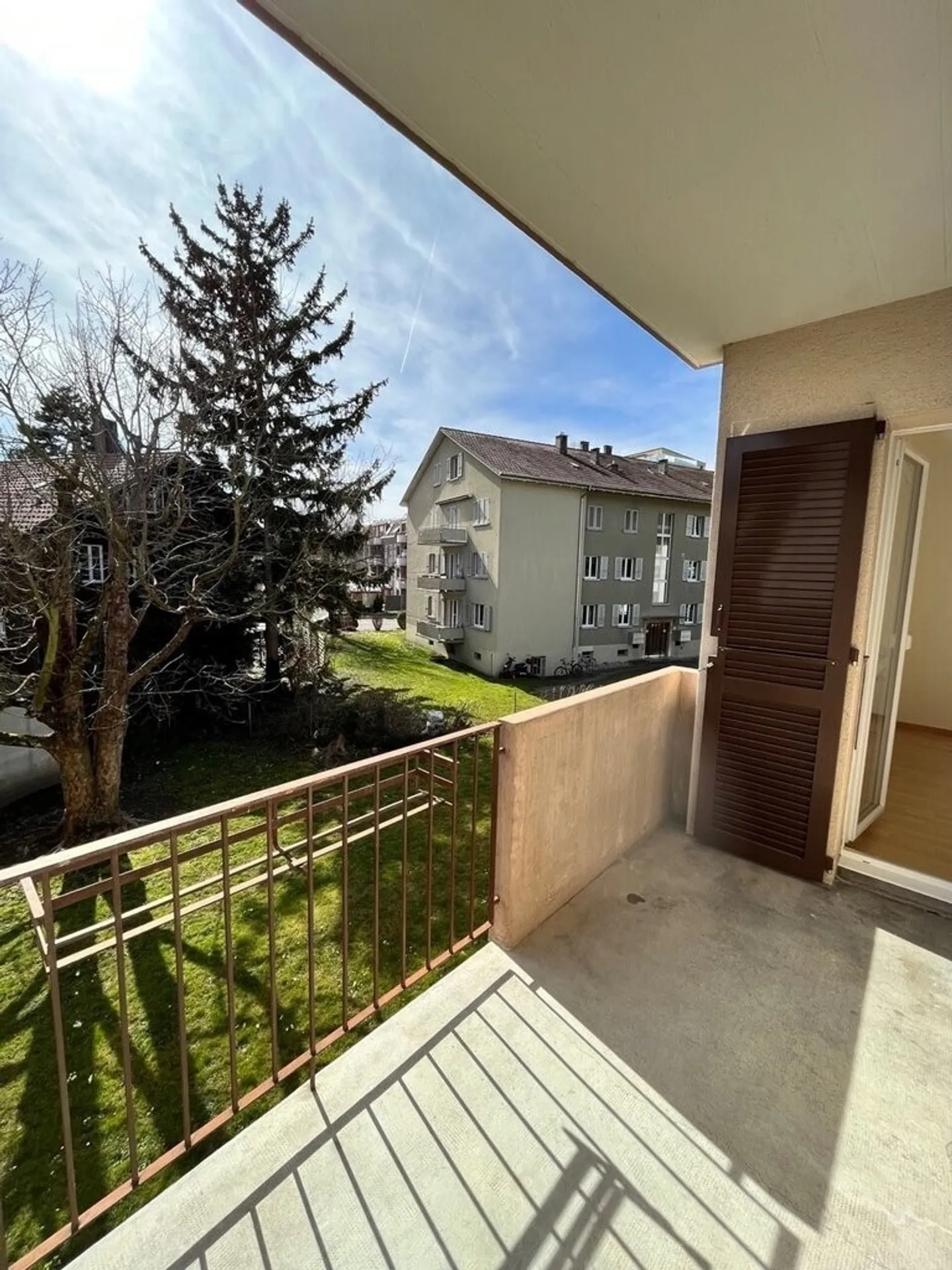Modernes Apartment mit Balkon - Foto 7 von 7