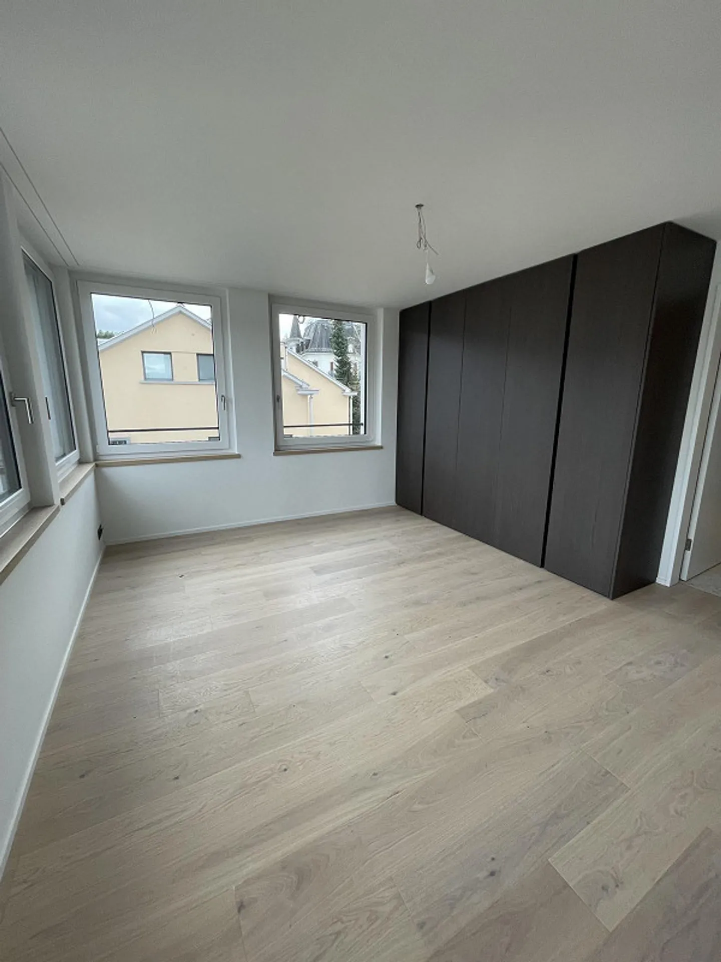 Prêt à emménager immédiatement - Première location après rénovation - Photo 4 sur 7