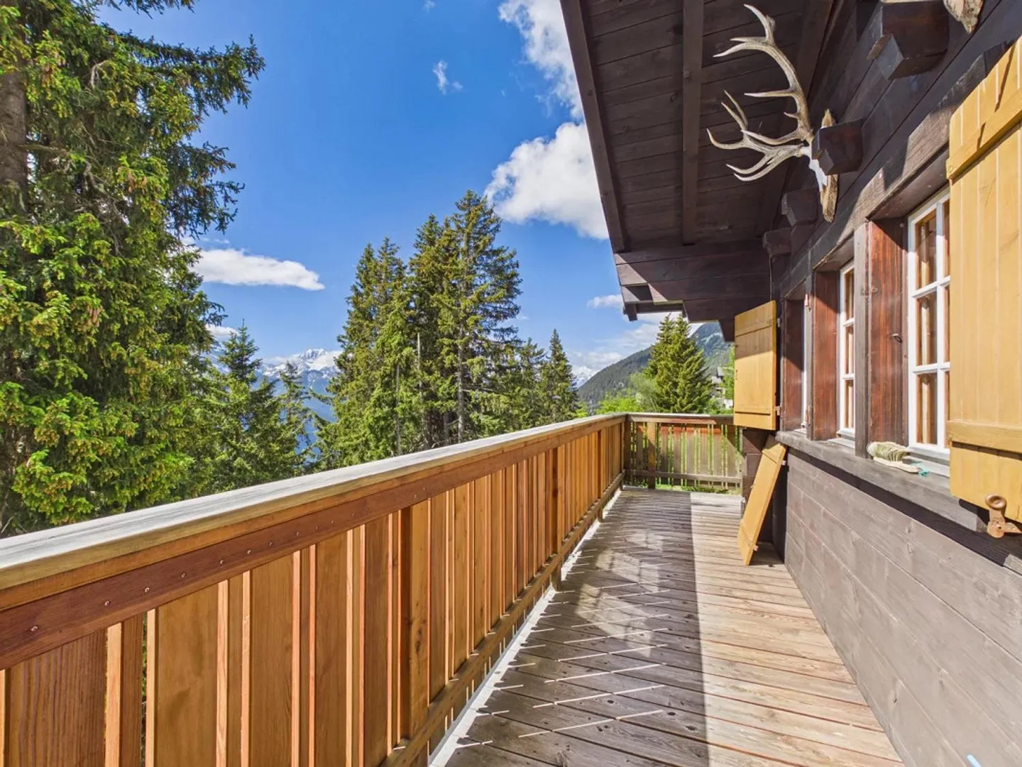 Chalet-Rückzugsort mit Ski-in-Komfort - Foto 7 von 26
