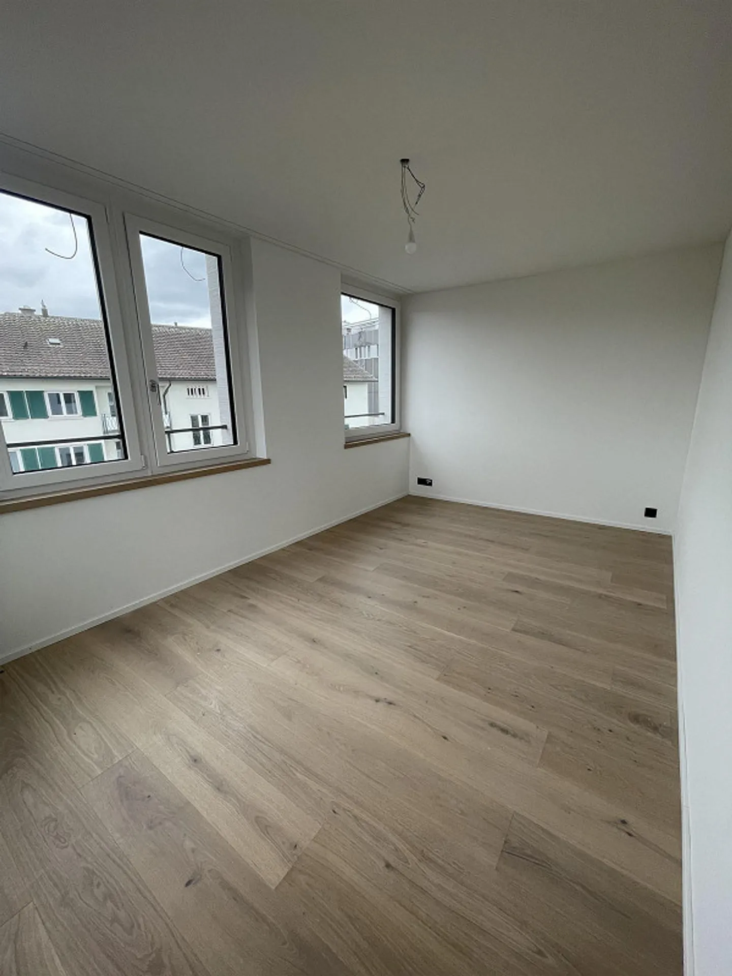 Prêt à emménager immédiatement - Première location après rénovation - Photo 5 sur 7