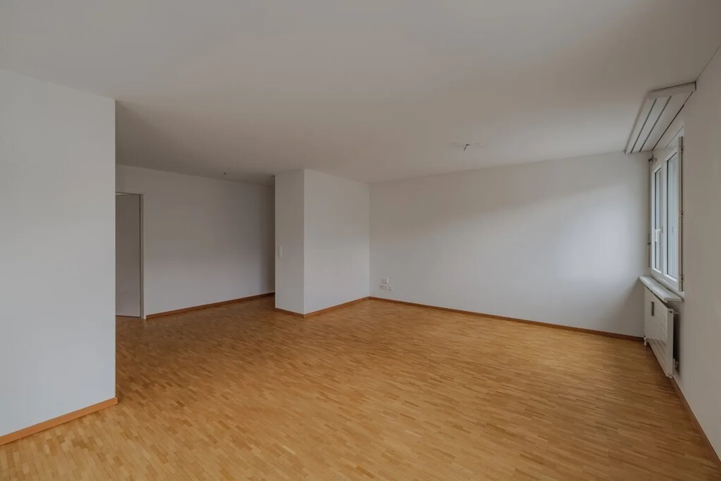 Family apartment seeks residents - Photo 2 of 7