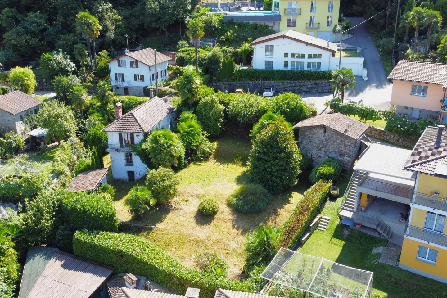 Caratteristica casa Ticinese con grande terreno / Charmantes Tessiner-Haus mit grossem Grundstück - Foto 4 di 16