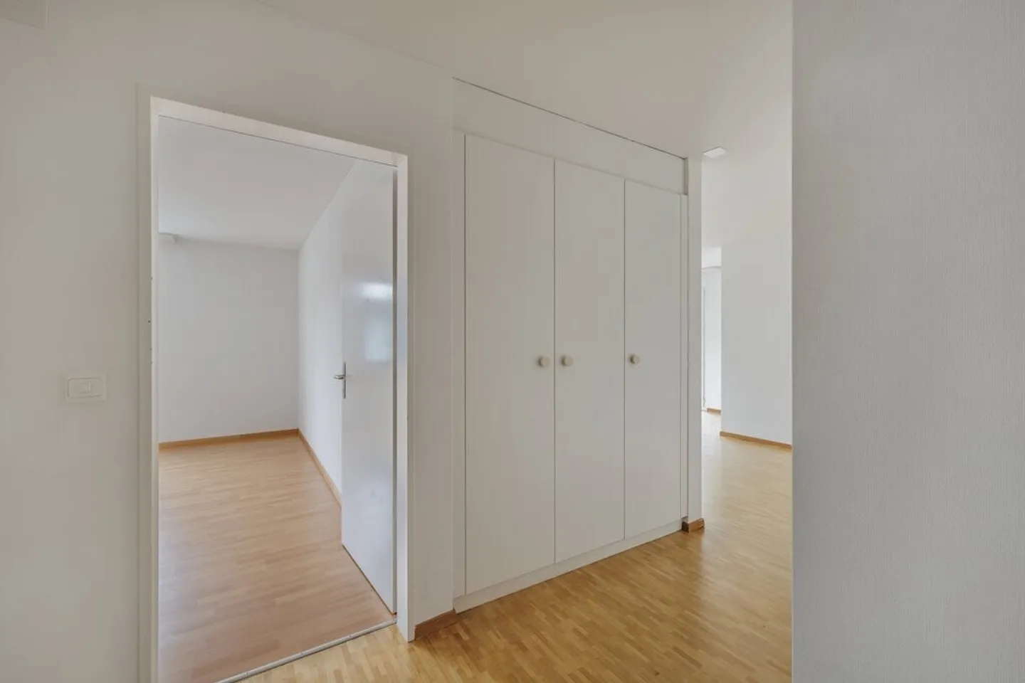 Family apartment seeks residents - Photo 7 of 7