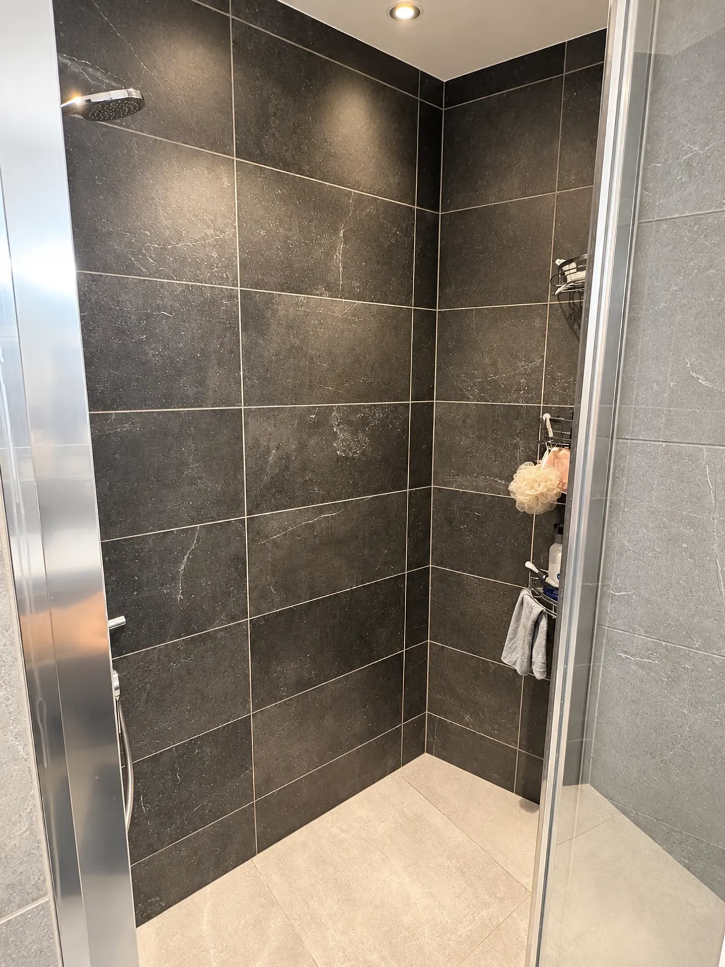 Vivre moderne avec vue – appartement élégant de 3,5 pièces à Egerkingen - Photo 8 sur 10
