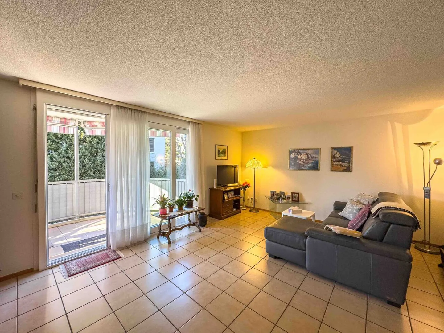 Apartment for sale - Photo 1 of 10