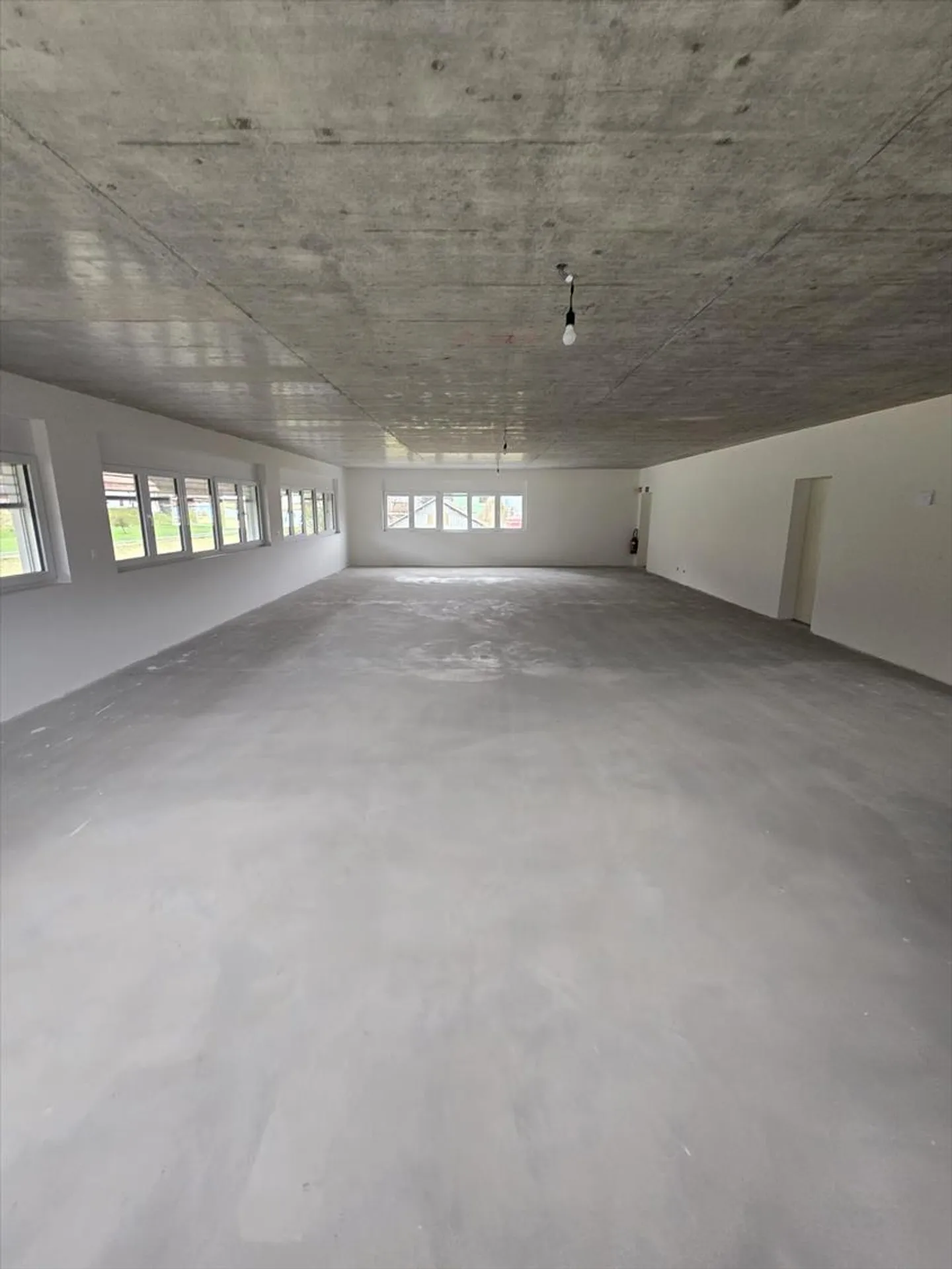 Atelier 1 pièce - Photo 10 sur 13