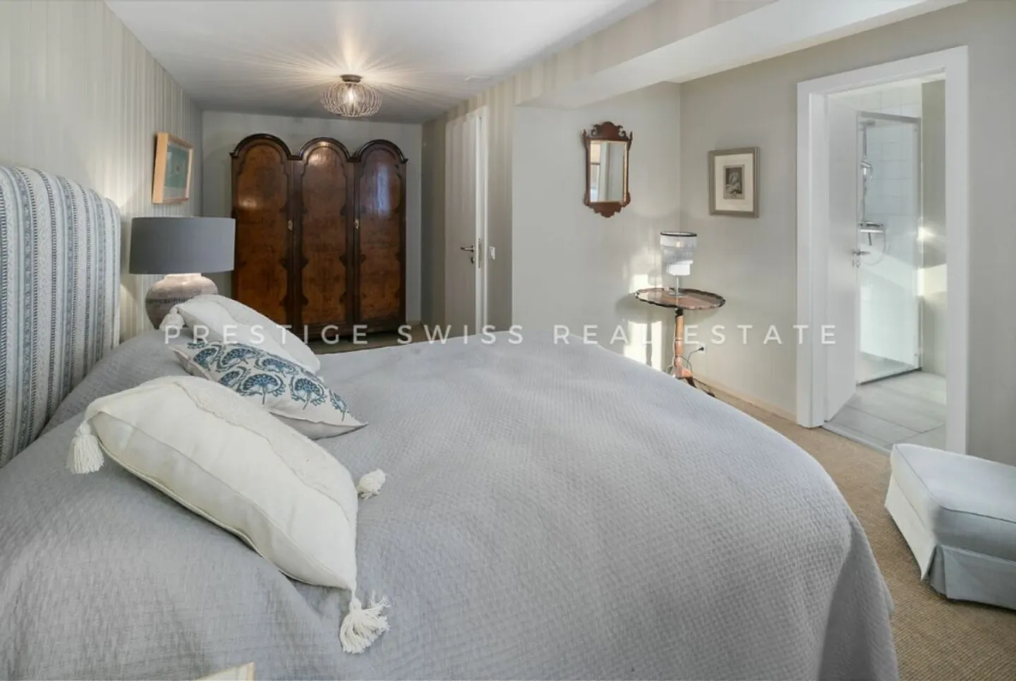 Charming Chalet in Anzère - Photo 13 of 18