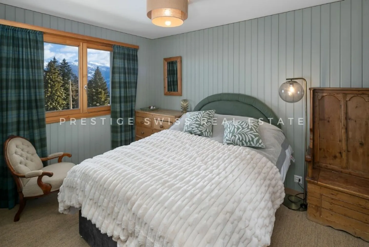 Charming Chalet in Anzère - Photo 15 of 18