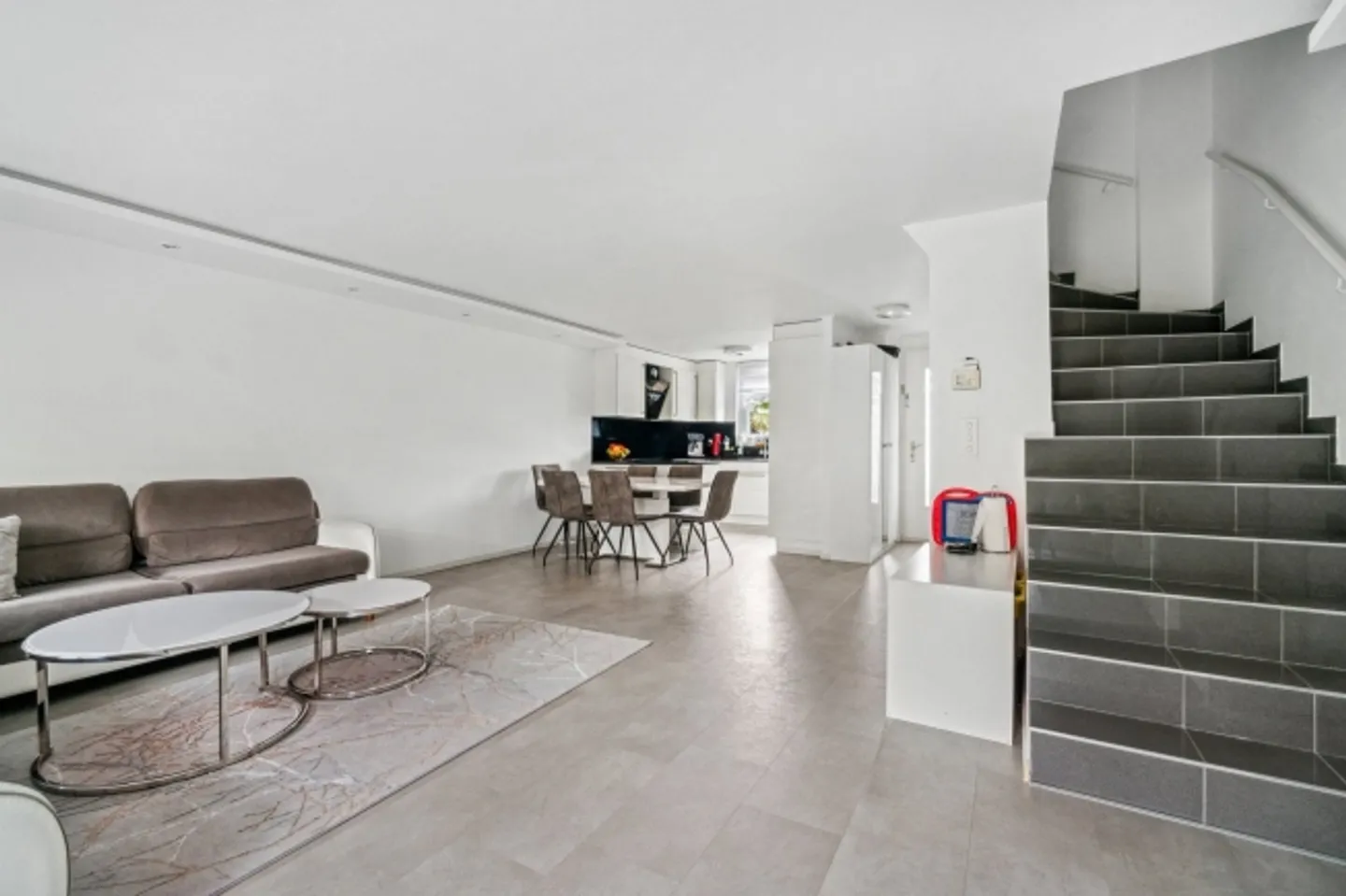Sogno di famiglia a Giebenach | Affascinante casa in posizione centrale - Foto 6 di 13