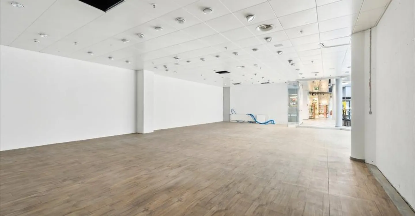 Exclusive offer: Only CHF 150.00/m² in the first year!* - Photo 5 of 12
