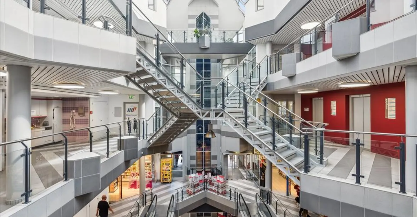 Exclusive offer: Only CHF 150.00/m² in the first year!* - Photo 9 of 12